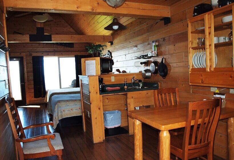 キャビン, Alaskan Suites