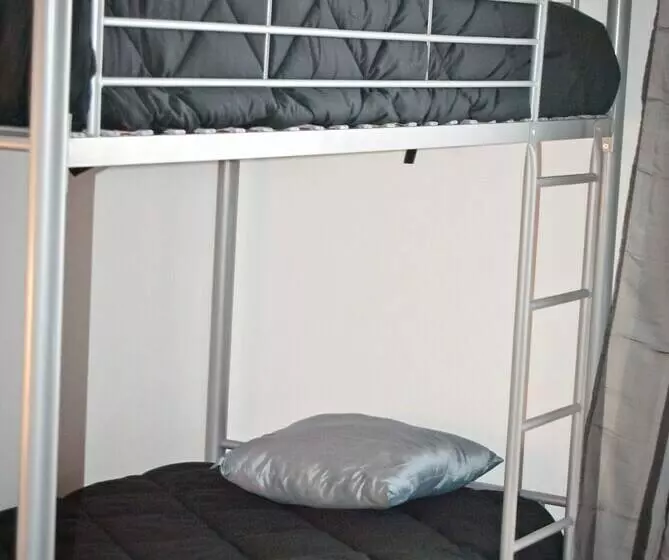 スタンダードルーム, D. Dinis Low Cost Hostel