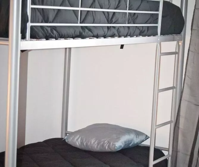 スタンダードルーム, D. Dinis Low Cost Hostel