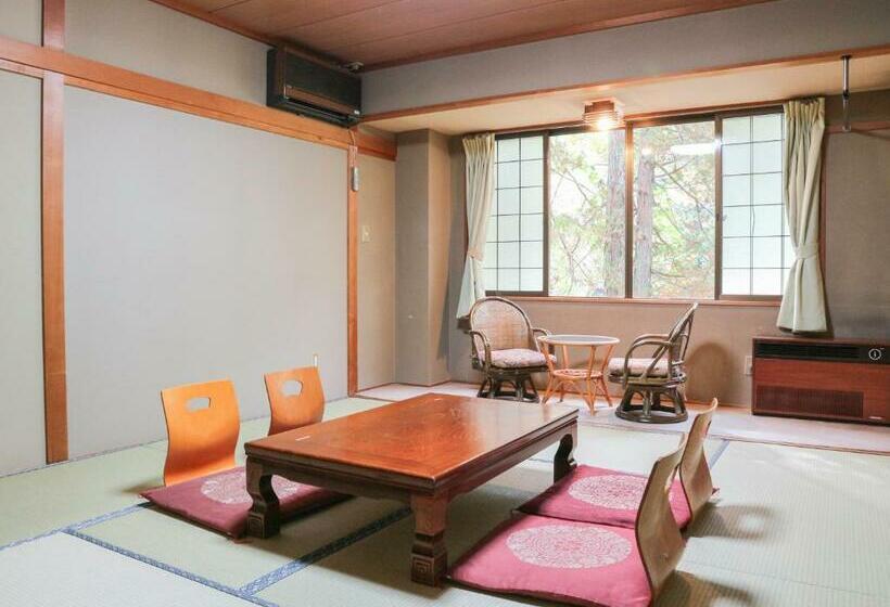 Quarto Estandar, Hakuba Park