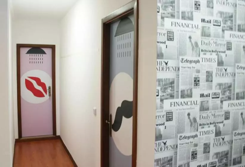 バルコニー付スタンダード４ベッドルーム, Hostel 2300 Thomar