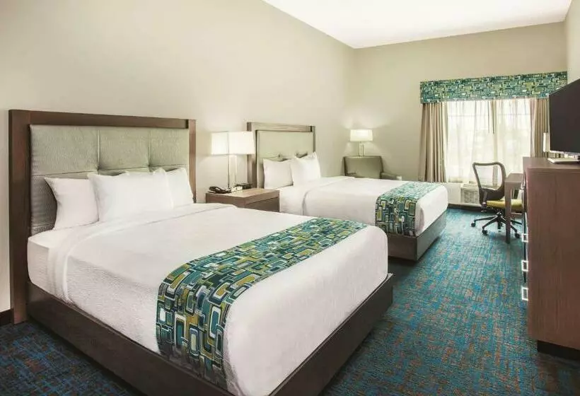 身障者適用スタンダードルーム, La Quinta By Wyndham St. Paul Woodbury