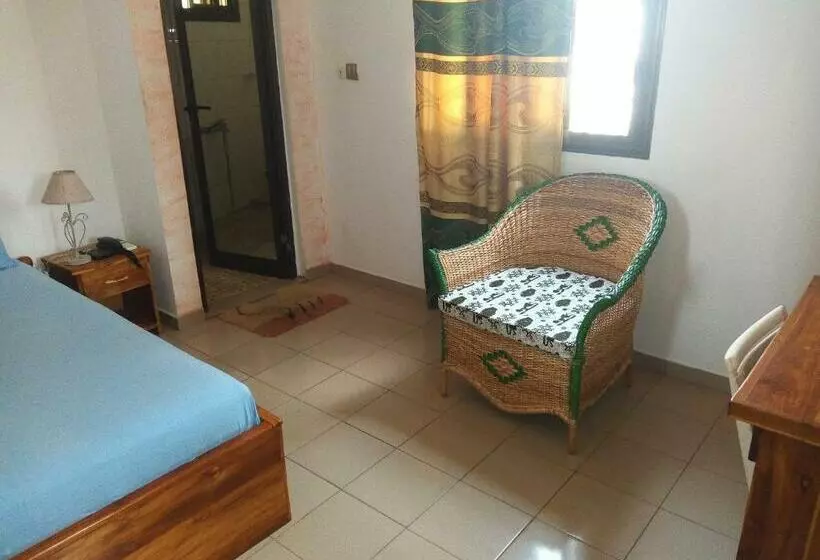 اتاق استاندارد, Marys Guest House
