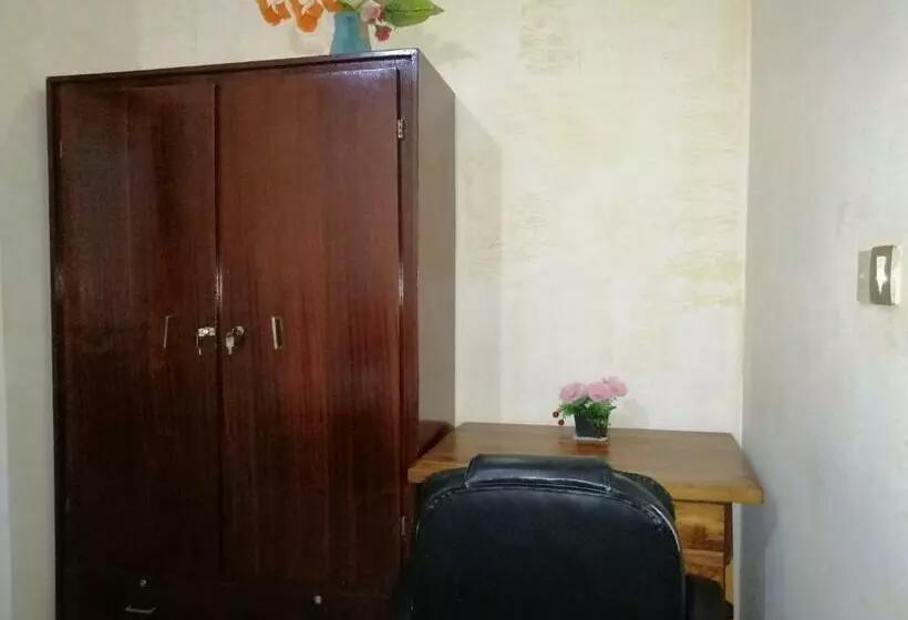 اتاق استاندارد با تخت بزرگ, Marys Guest House