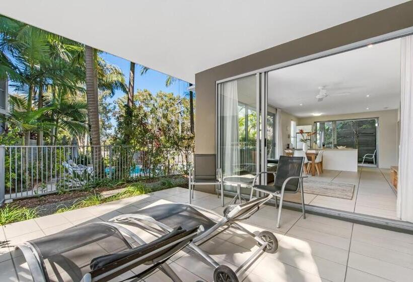 2 Bedroom Apartment with Views, Metzo Noosa Resort