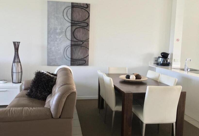 2 Bedroom Apartment with Views, Metzo Noosa Resort