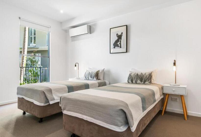 2 Bedroom Apartment with Views, Metzo Noosa Resort