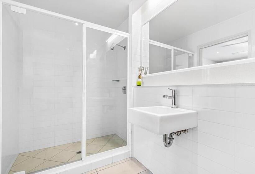 Apartamento 1 Dormitório com Vistas, Metzo Noosa Resort