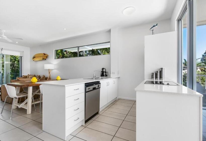 2 Bedroom Apartment with Views, Metzo Noosa Resort