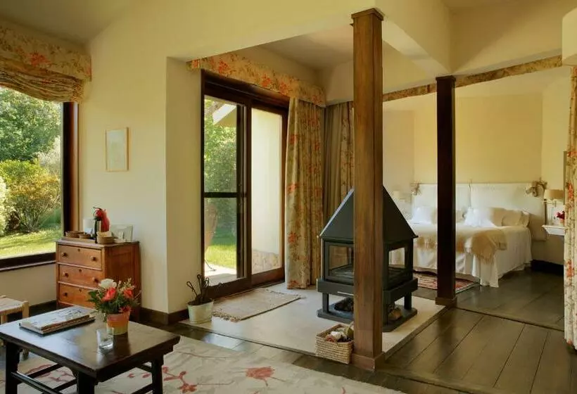 Suite, Nabia