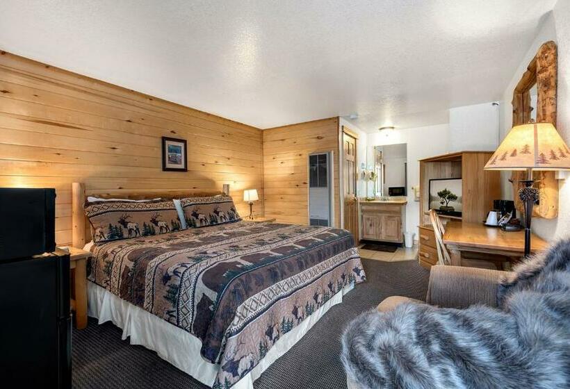 스탠다드 룸 킹사이즈 침대, Nicky's Resort