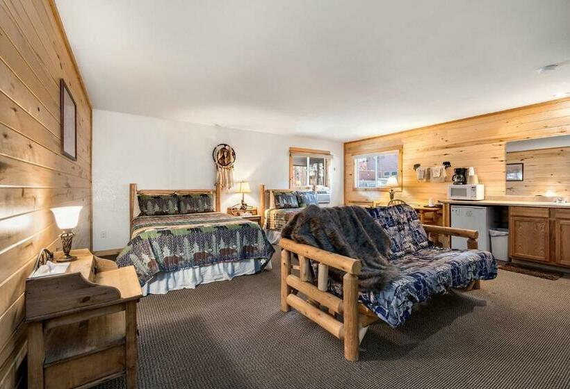 Семейный Номер, Nicky's Resort