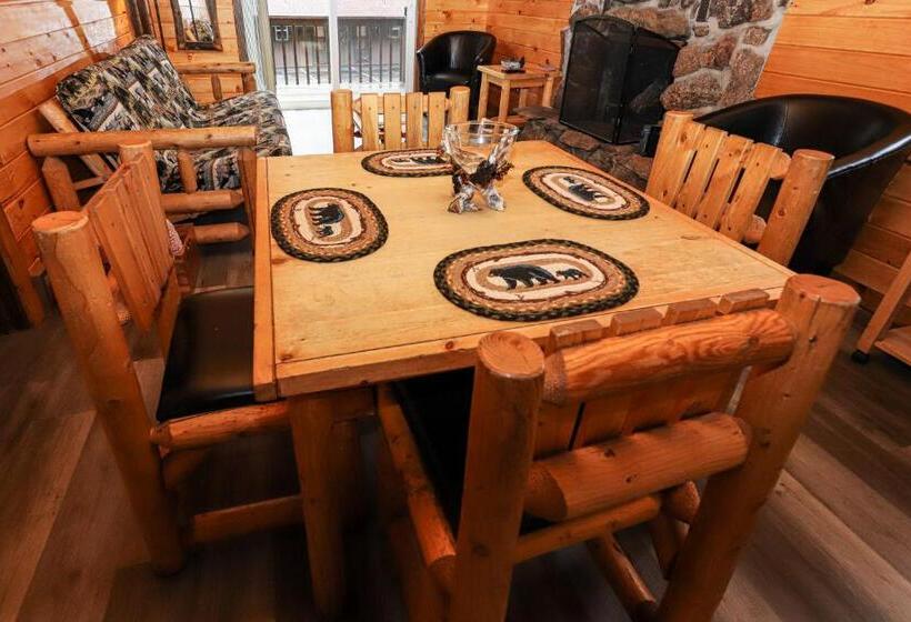 침실 2개 주택, Nicky's Resort