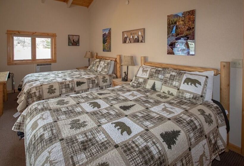 Люкс Deluxe 2 Спальни, Nicky's Resort