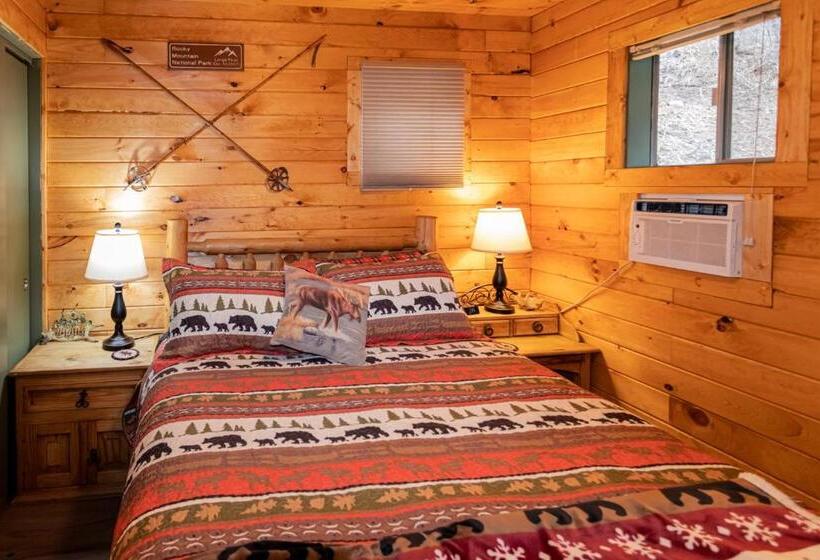 Дом 2 Спальни, Nicky's Resort