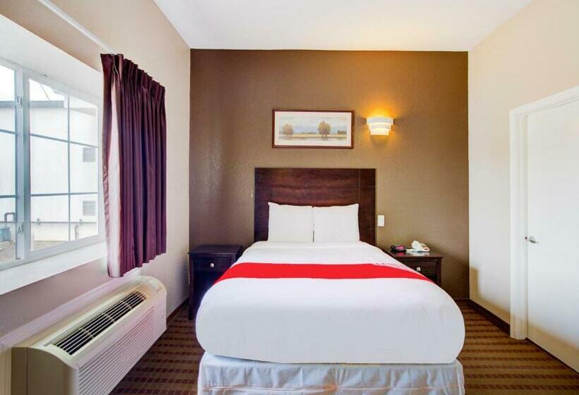 غرفة قياسية, Dilley Grand