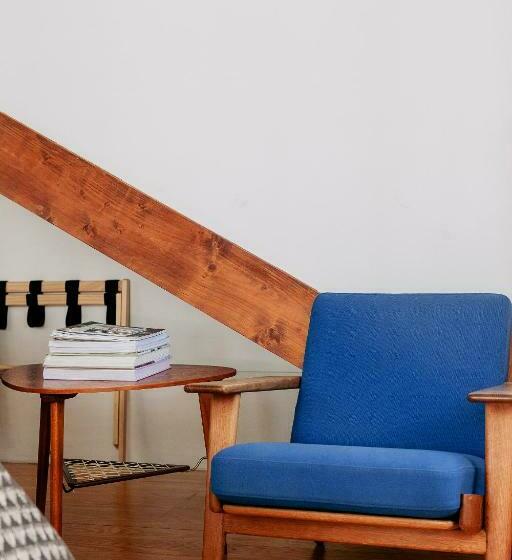 سوییت, Rosa Et Al Townhouse