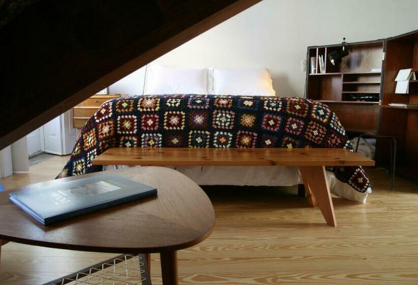 سوییت, Rosa Et Al Townhouse