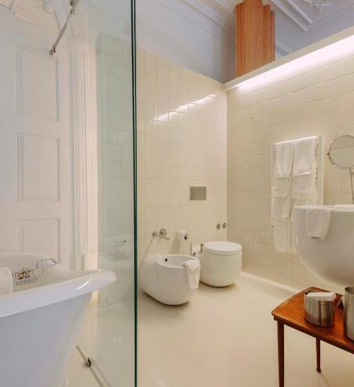 سوییت سوپریور, Rosa Et Al Townhouse