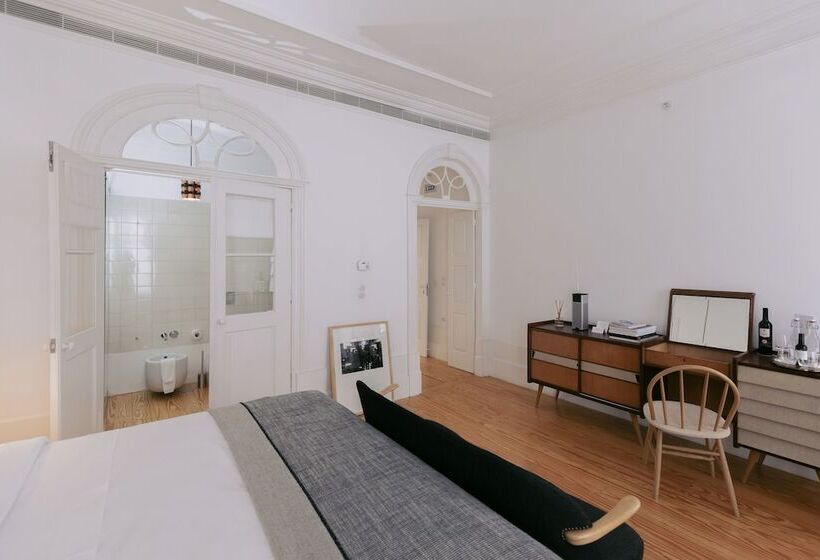 سوییت سوپریور, Rosa Et Al Townhouse