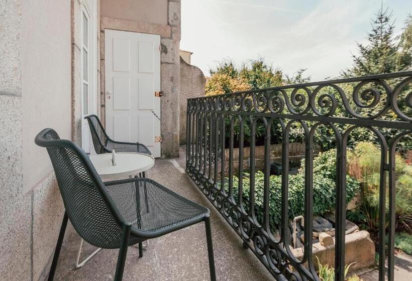 سوییت لوکس, Rosa Et Al Townhouse