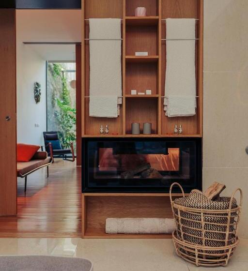 اتاق لوکس با چشمانداز باغ, Rosa Et Al Townhouse