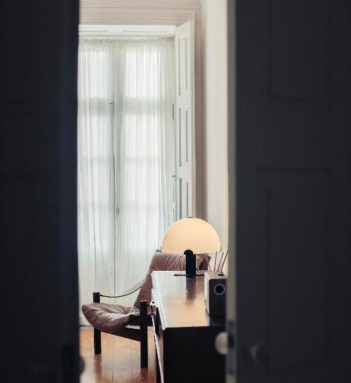 سوییت لوکس, Rosa Et Al Townhouse