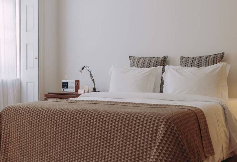 سوییت سوپریور, Rosa Et Al Townhouse