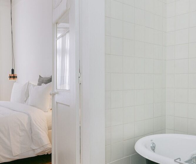 سوییت سوپریور, Rosa Et Al Townhouse