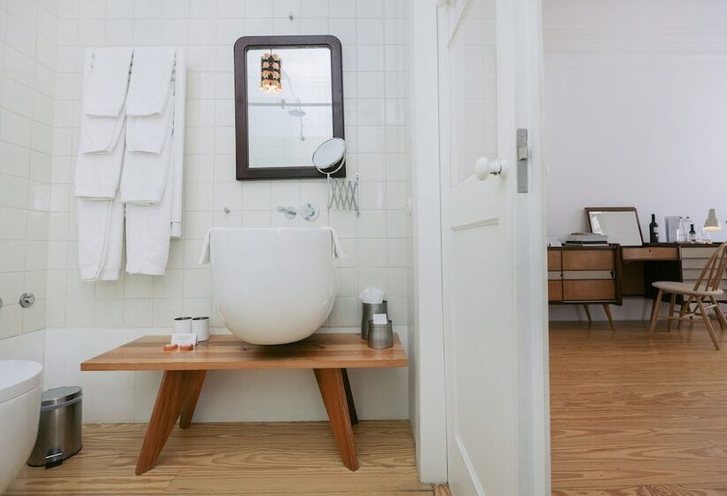 سوییت سوپریور, Rosa Et Al Townhouse