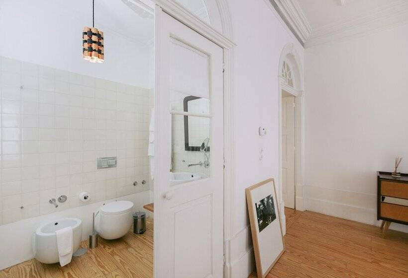 سوییت سوپریور, Rosa Et Al Townhouse