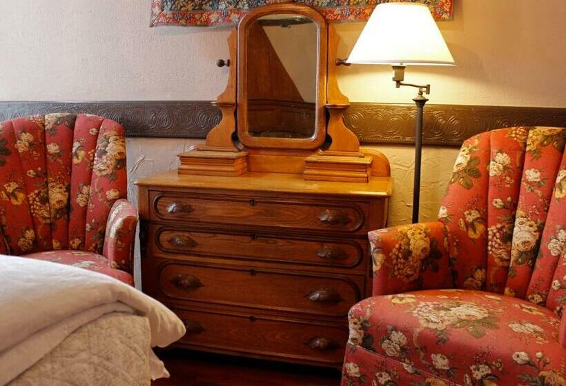 스탠다드 룸, Stone Chalet Bed & Breakfast Inn