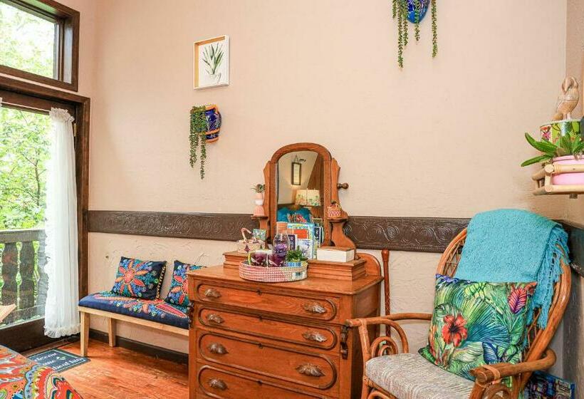 Номер Стандарт, Stone Chalet Bed & Breakfast Inn