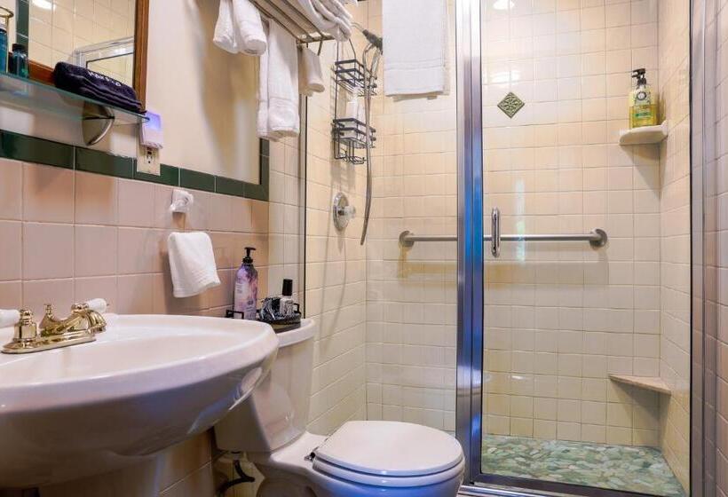 Стандартный Номер Кровать Кинг, Stone Chalet Bed & Breakfast Inn