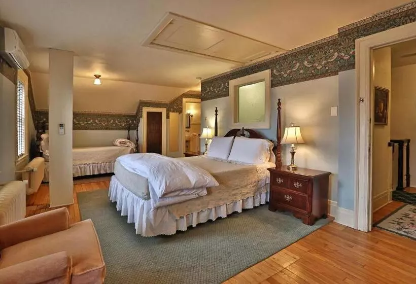 スタンダードトリプルルーム, Stone Chalet Bed & Breakfast Inn