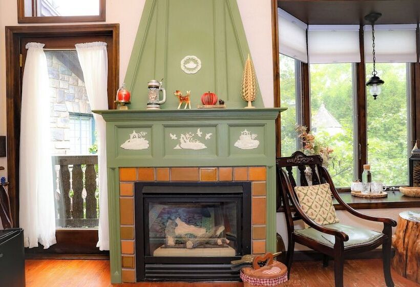 스탠다드 룸, Stone Chalet Bed & Breakfast Inn