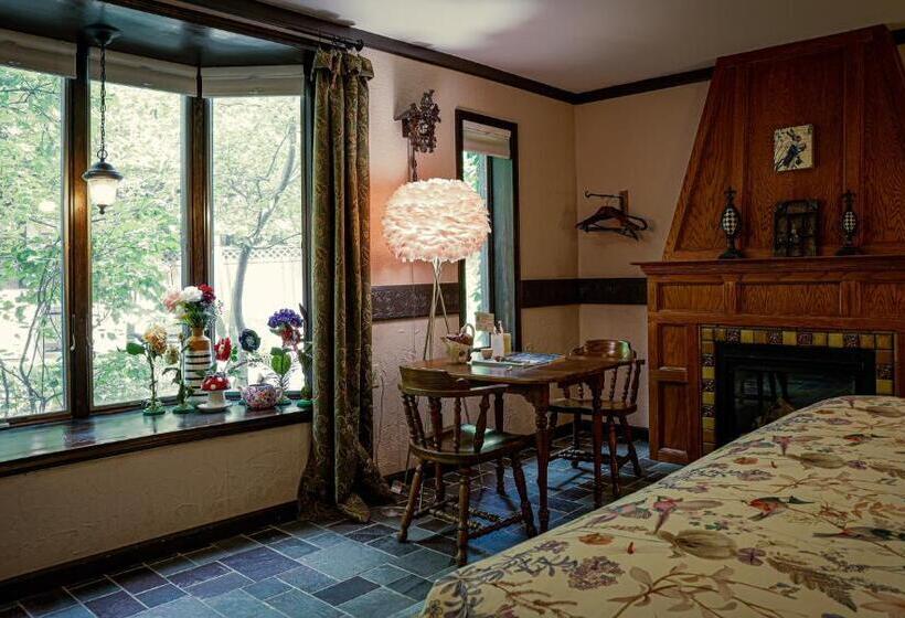 Стандартный Номер Кровать Кинг, Stone Chalet Bed & Breakfast Inn