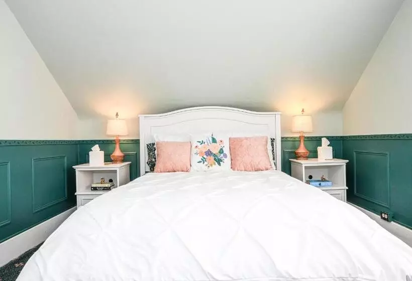 スイート（家族用）, Stone Chalet Bed & Breakfast Inn