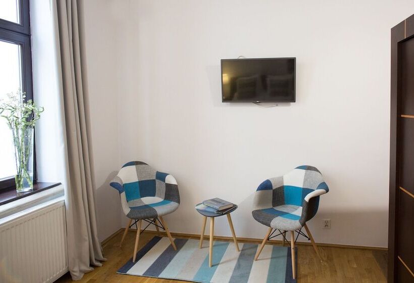 اتاق استاندارد, Tango House Bed & Breakfast