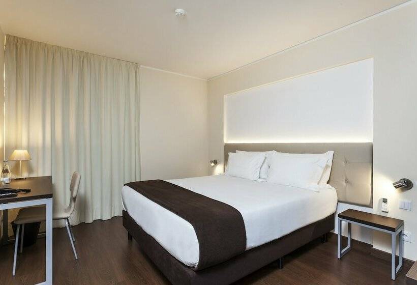 غرفة قياسية, In Gold Hotel & Spa