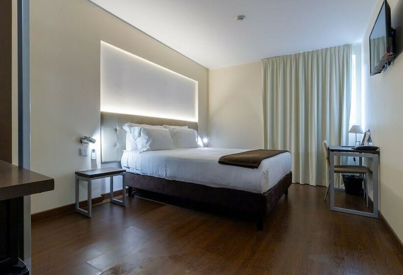 غرفة قياسية, In Gold Hotel & Spa