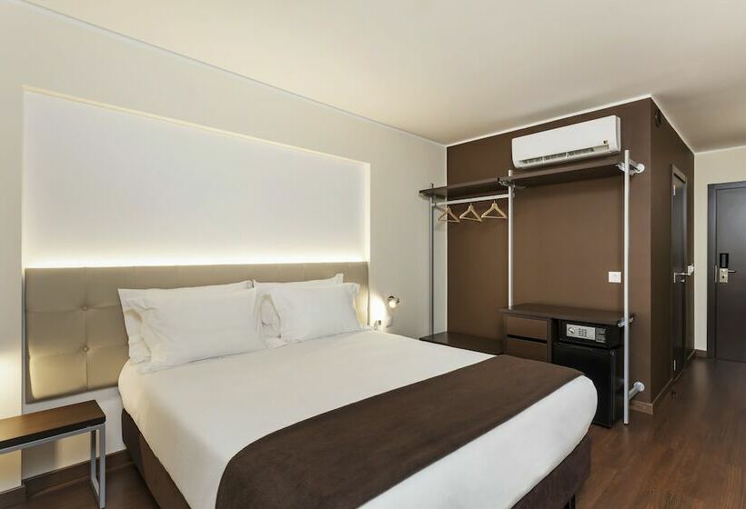 غرفة قياسية, In Gold Hotel & Spa