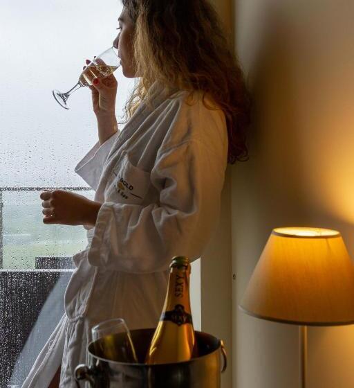 غرفة قياسية مزوَّدة بتراس, In Gold Hotel & Spa