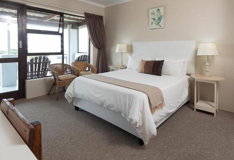 Номер Deluxe Вид на Море Боковой, Greystone Guesthouse