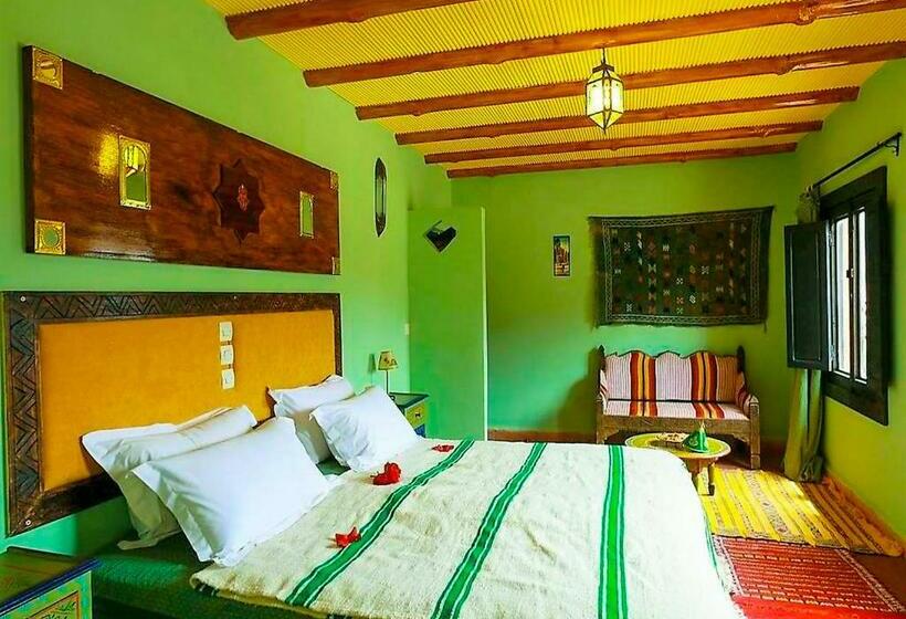 اتاق استاندارد سه تخته با بالکن, Riad Vallée Verte Asni