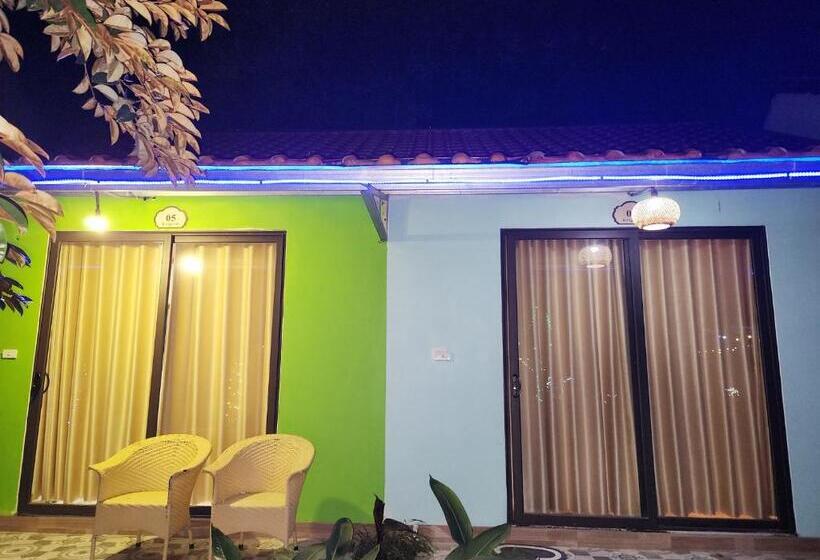 سوییت با چشمانداز باغ, Trang An Four Seasons Bungalow