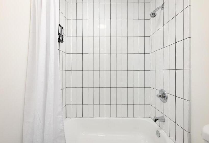 סוויטה משפחתית, Fenix Hotel Hollywood