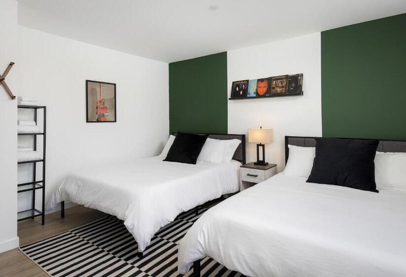 סוויטה משפחתית, Fenix Hotel Hollywood