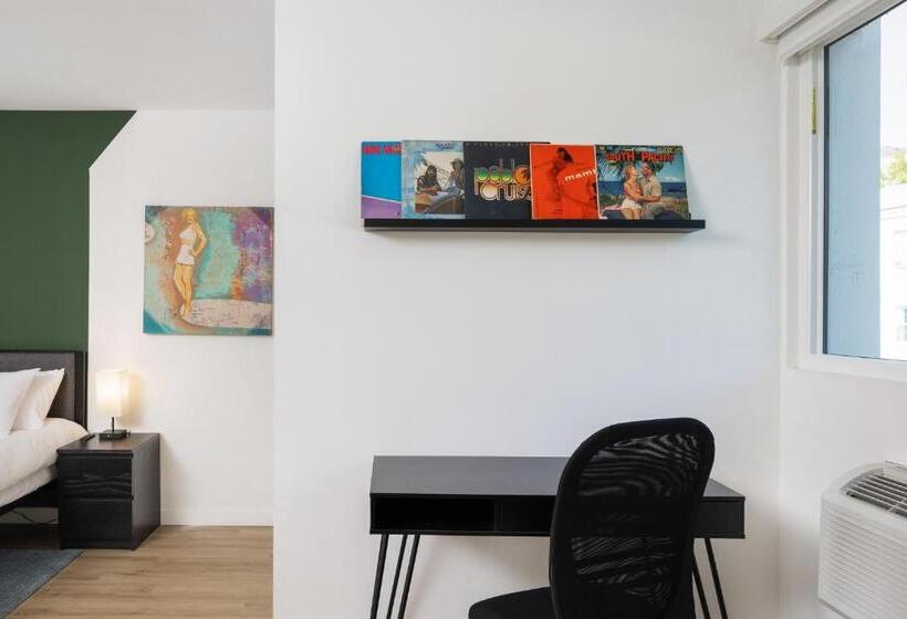 סטודיו סטנדרט, מיטה זוגית, Fenix Hotel Hollywood