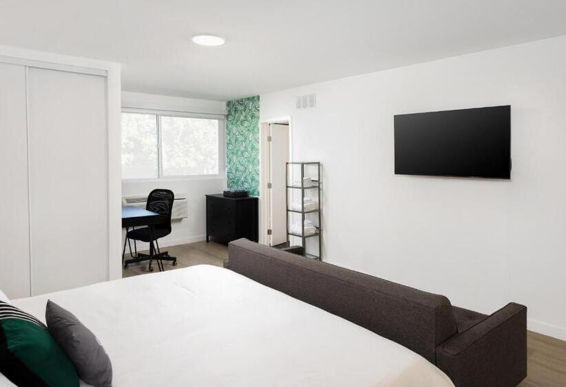 סטודיו סטנדרט, מיטה זוגית, Fenix Hotel Hollywood